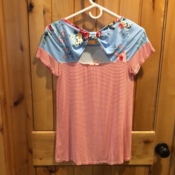 Women’s Sz S Eleven Oaks Mixed Media Striped & Floral Tee - Picture 2 of 3